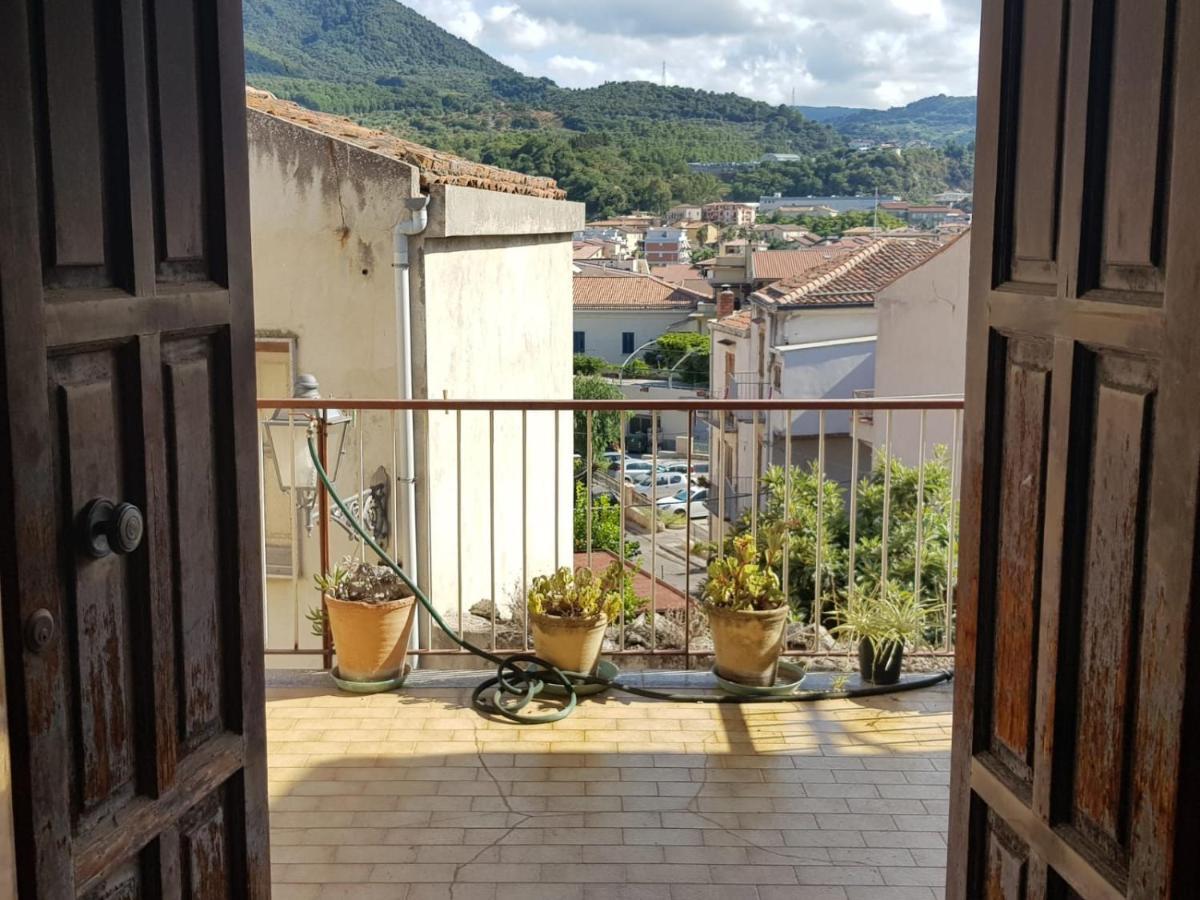 ブローロCasa Tranquilla E Luminosa Con Terrazzo A Due Passi Dal Mareアパートメント エクステリア 写真