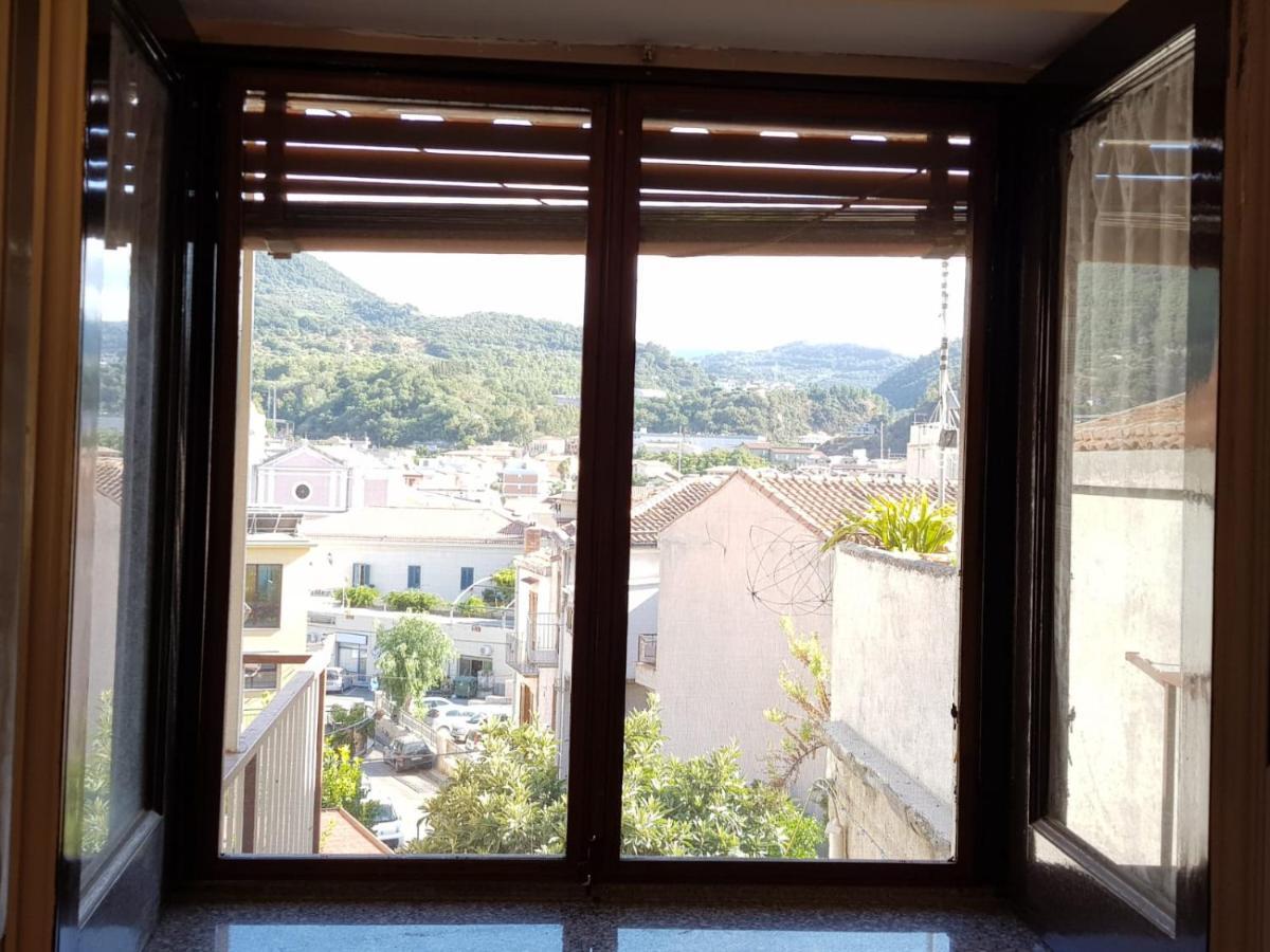 ブローロCasa Tranquilla E Luminosa Con Terrazzo A Due Passi Dal Mareアパートメント エクステリア 写真